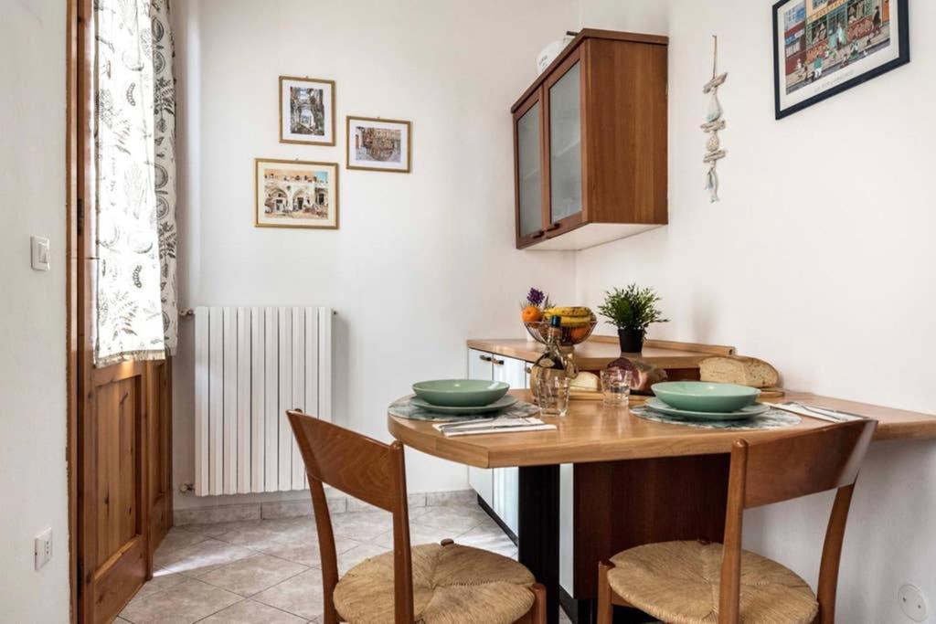 Casa Letizia Lägenhet Ponsacco Exteriör bild
