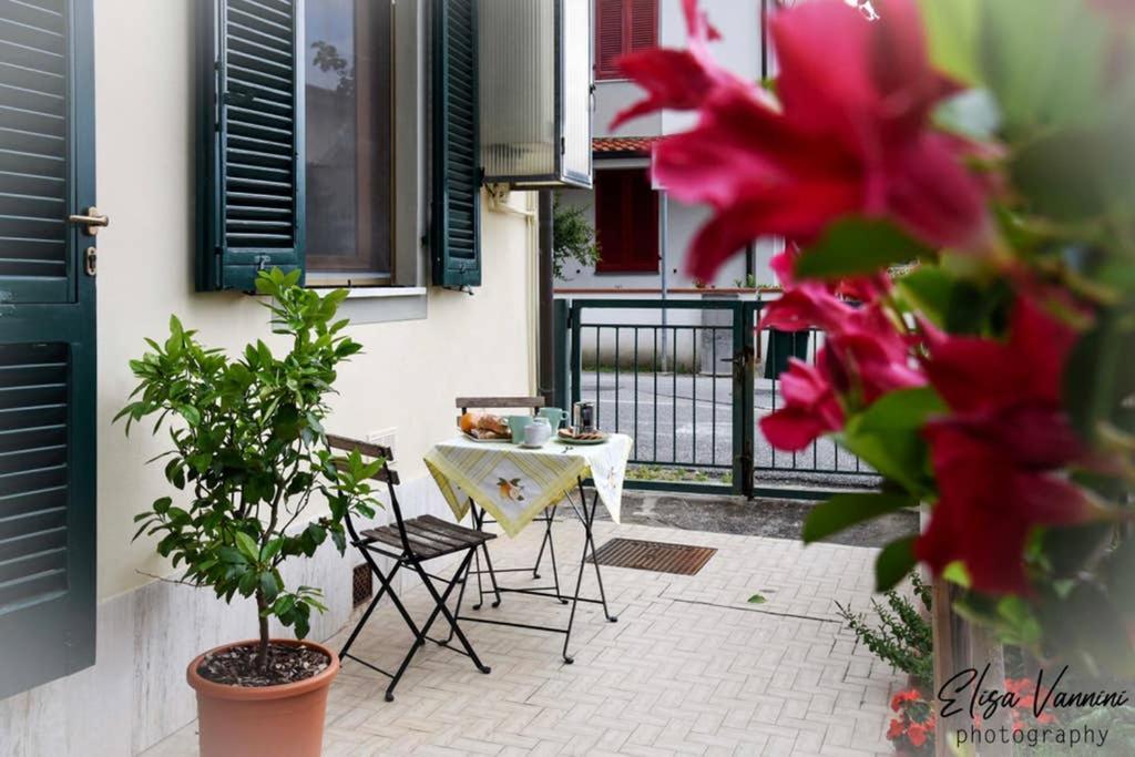 Casa Letizia Lägenhet Ponsacco Exteriör bild