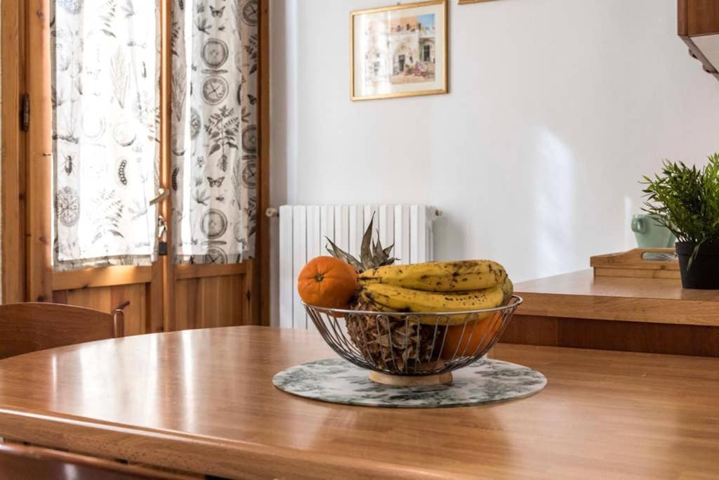Casa Letizia Lägenhet Ponsacco Exteriör bild